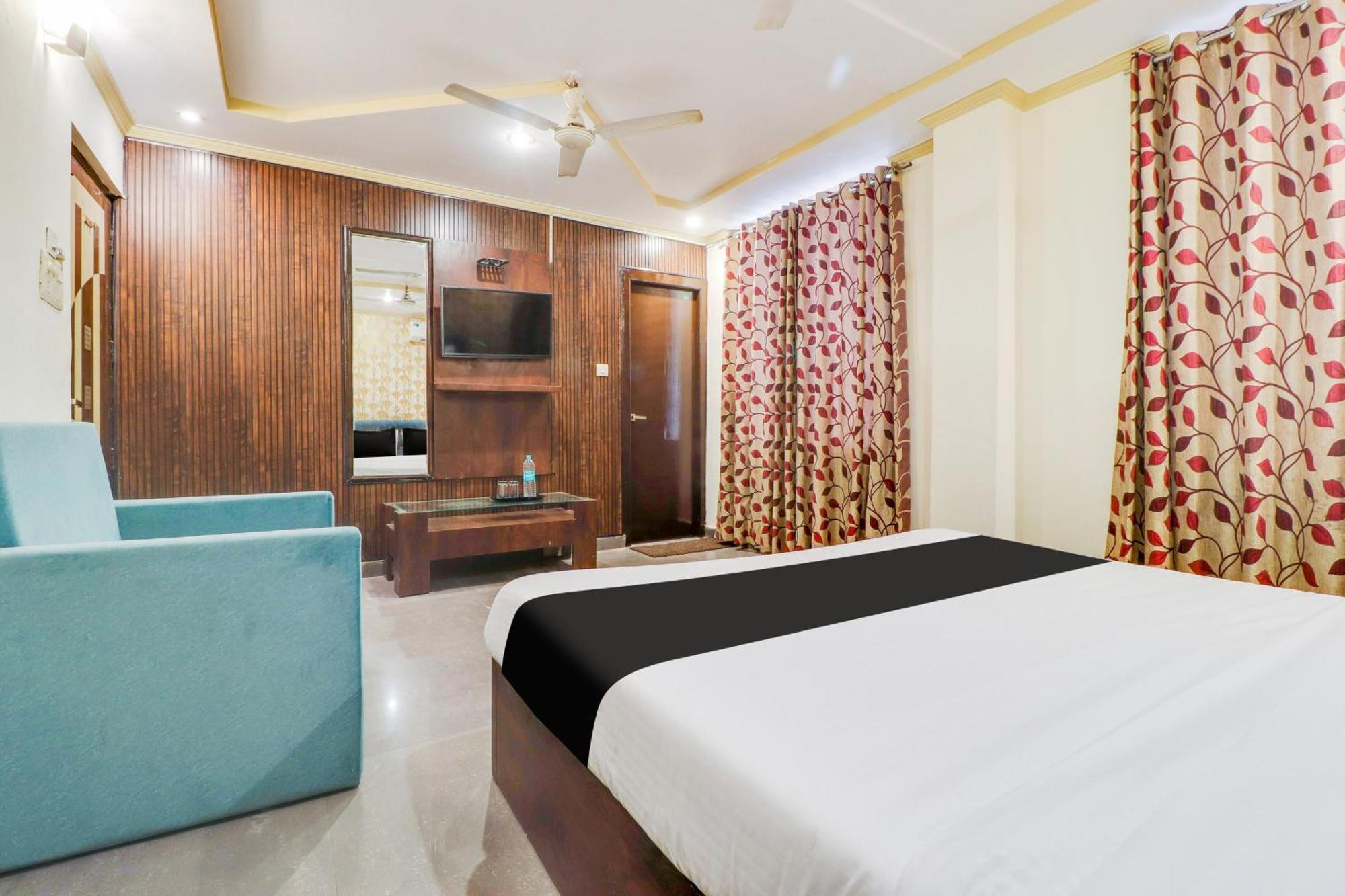 Hotel Ganga Palace Haridwār Екстериор снимка