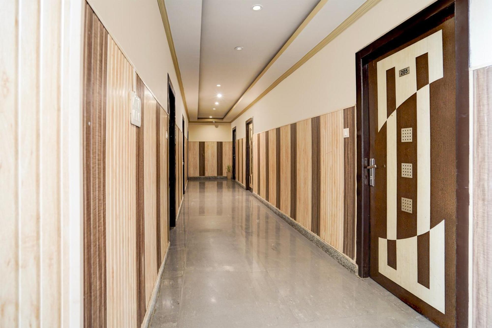 Super Townhouse Haridwar Near Har Ki Pauri Hotel Екстериор снимка