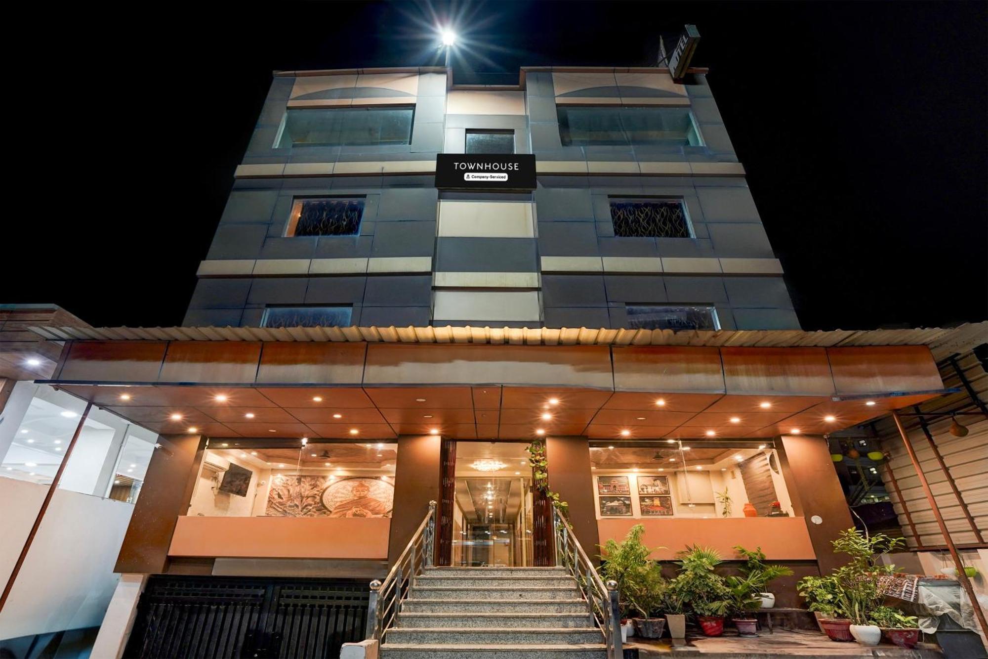 Super Townhouse Haridwar Near Har Ki Pauri Hotel Екстериор снимка